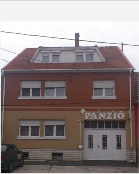 מלון Vác Napsugar Panzio מראה חיצוני תמונה